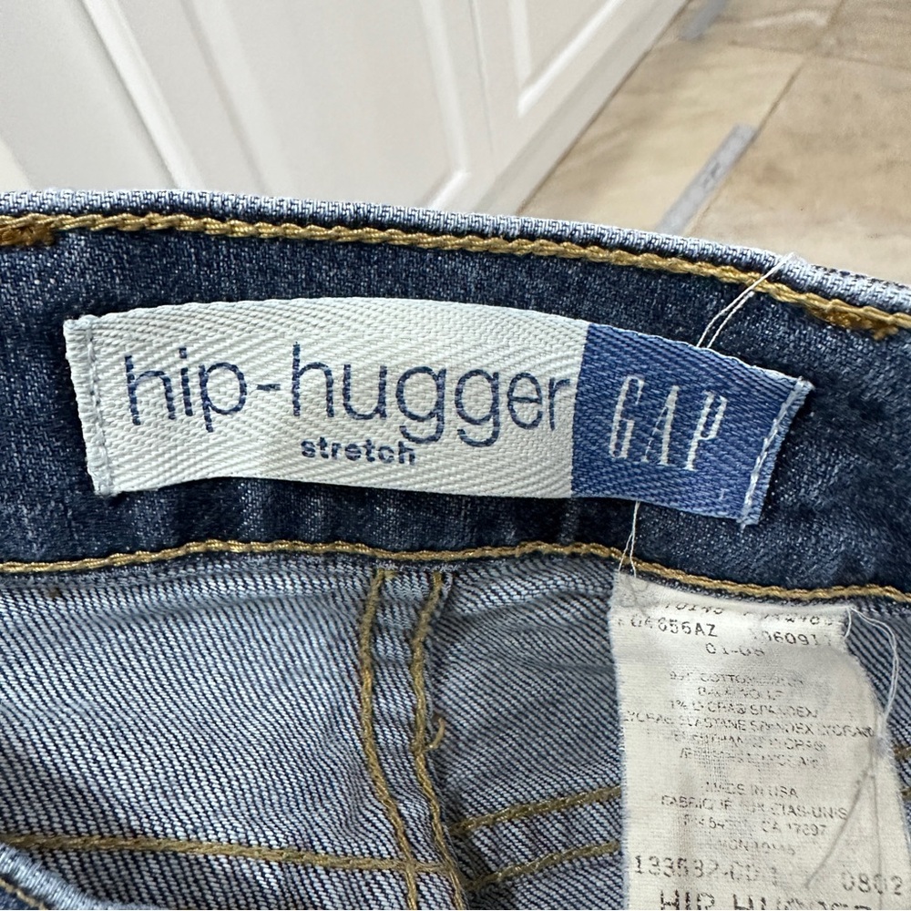 Gap Hip Huggers stretch women jeans size 8 Regular Medium wash hook zip closure - Picture 8 of 10